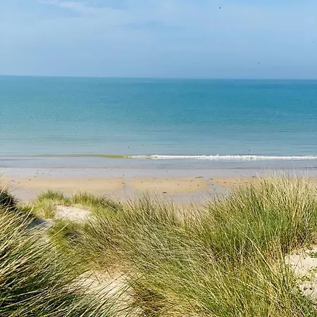 La Tireliere, Longere Bord De Avec Jardin Surville (Manche)