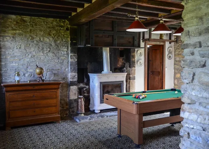 La Tireliere, Longere Bord De Avec Jardin